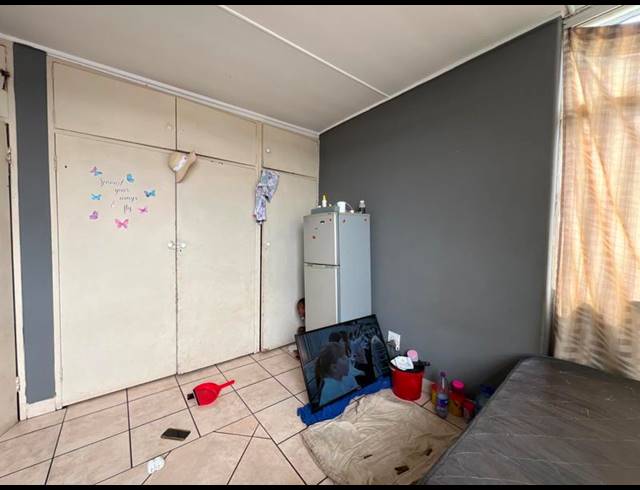 3 BEDROOM APARTMENT FOR SALE IN MUCKLENEUK